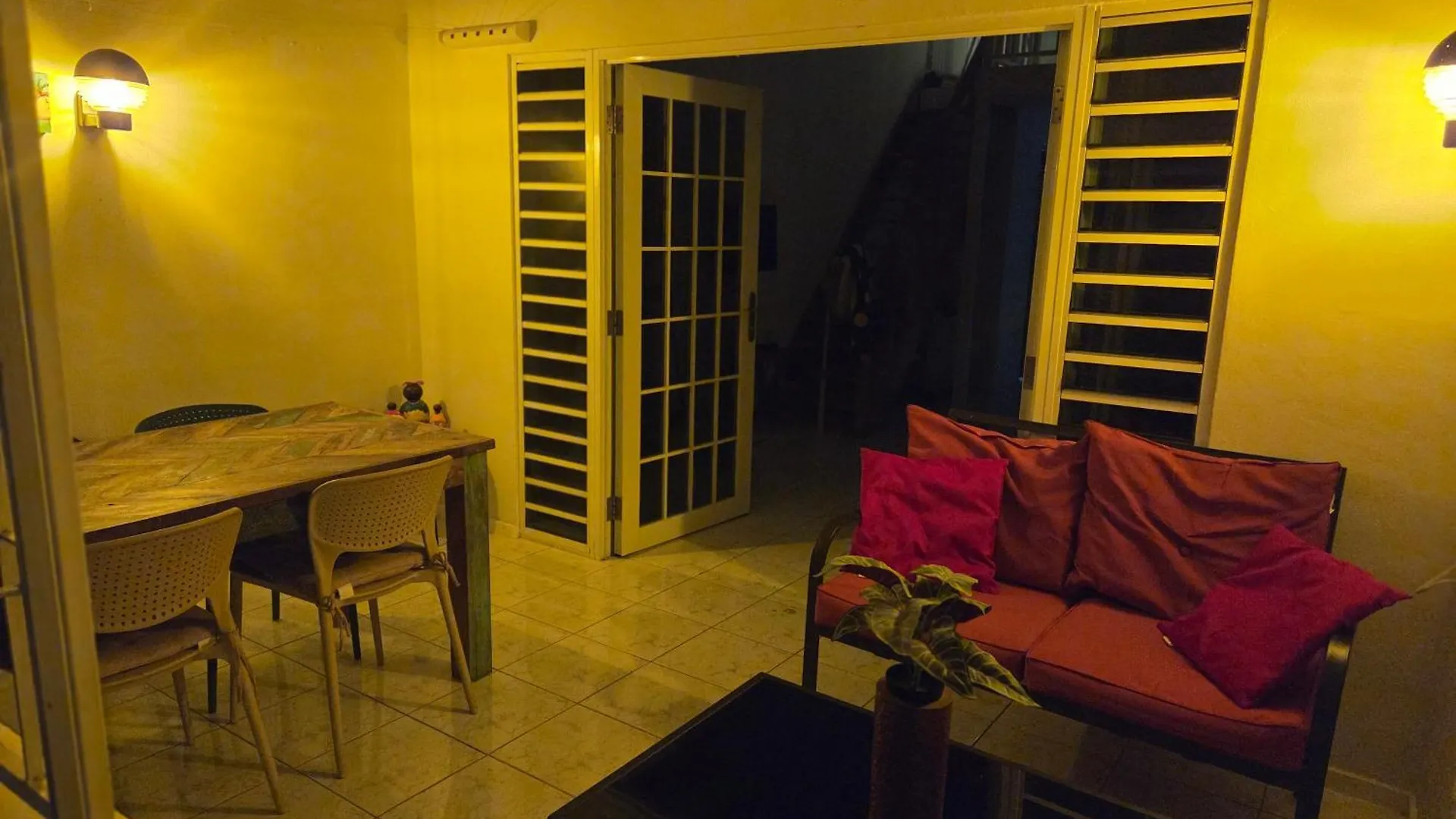 Seru Coral Apartment Willemstad